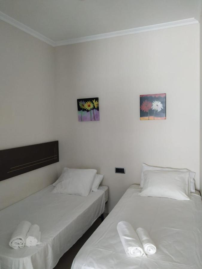 Apartamentos Arosa Isla de Arosa Exterior photo